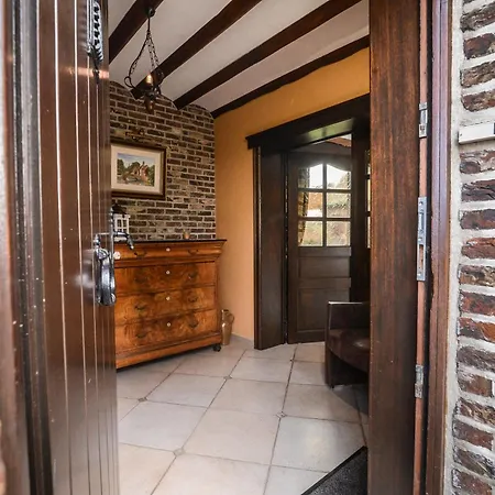 A L'etang Du Trieu Pecq